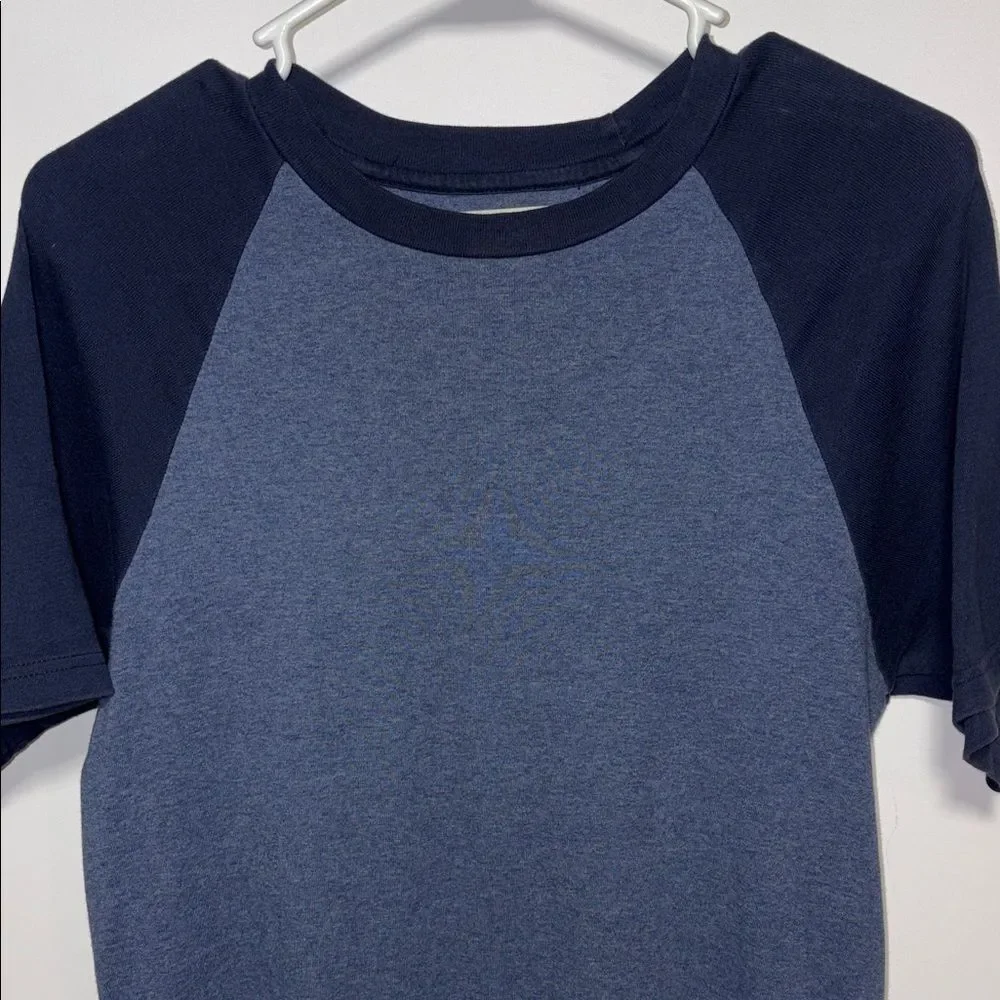 Levi's Men's Short Sleeve Navy and Black Tee